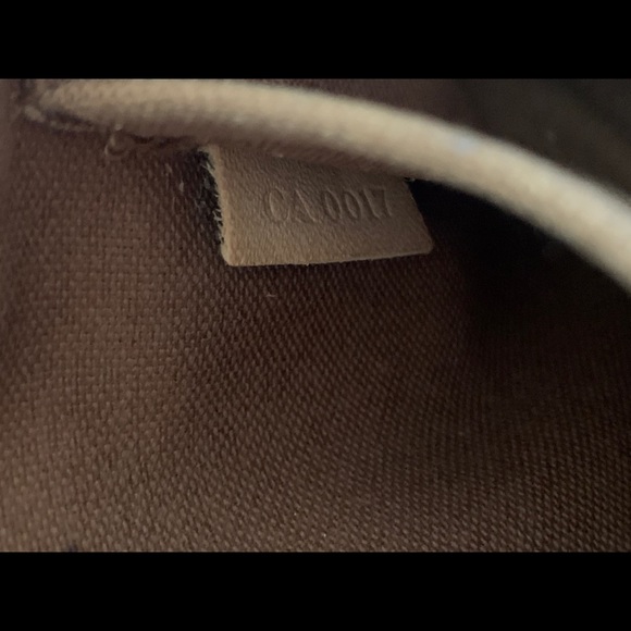 Monogram Riveting Pochette Accessories - Picture 13 of 15